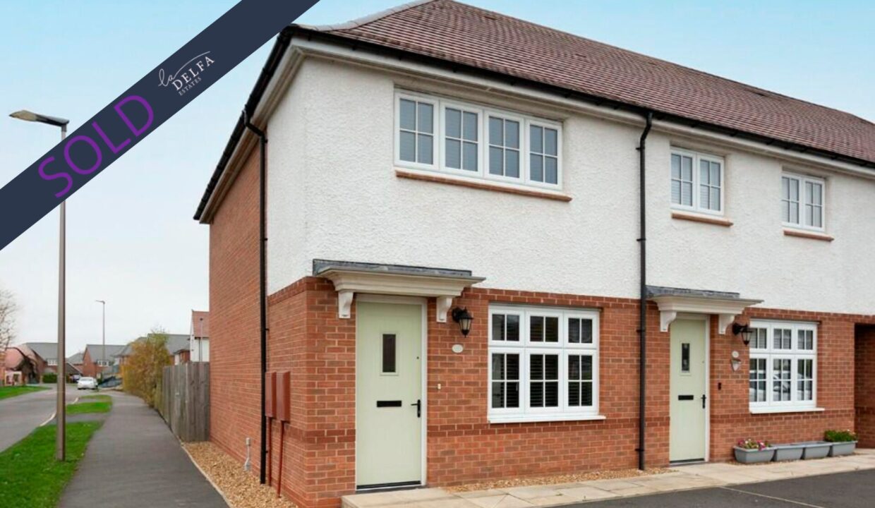 5 Bed • 2 Min from Campus Bills Included • £120pppw (1)