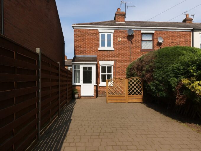 2 bed – Filkins Lane, Chester
