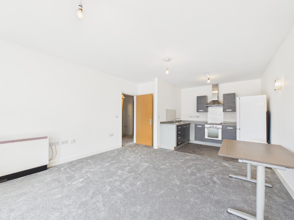 LDE-10177-property-4