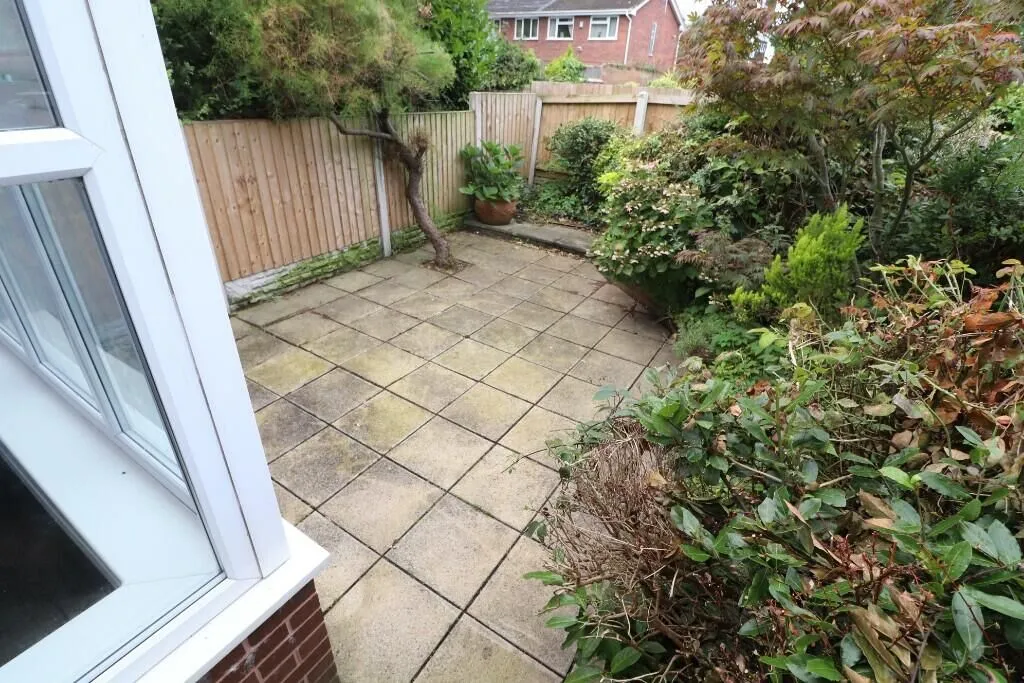 6-ash-lawn-court-11